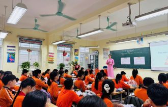 CÁC CÔ GIÁO KHỐI 5 SÁNG TẠO ĐỔI MỚI TRONG HỘI THI GV GIỎI CẤP TRƯỜNG NĂM HỌC 2025 – 2026 