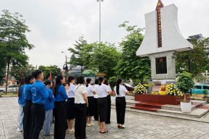 TRƯỜNG TH TRUNG VĂN TỔ CHỨC CÁC HOẠT ĐỘNG TRI ÂN NHÂN KỶ NIỆM 79 NĂM NGÀY THƯƠNG BINH – LIỆT SĨ (27/7/1947 – 27/7/2026)