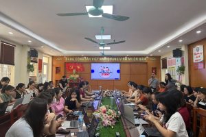 TRƯỜNG TIỂU HỌC TRUNG VĂN BỨT PHÁ VỚI CHUỖI TẬP HUẤN STEM & AI TRONG GIẢNG DẠY!